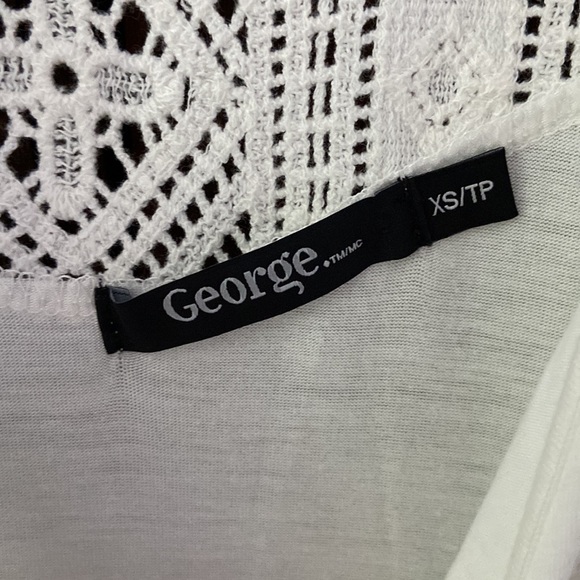 White crochet back beach dress in size xs - Picture 2 of 9